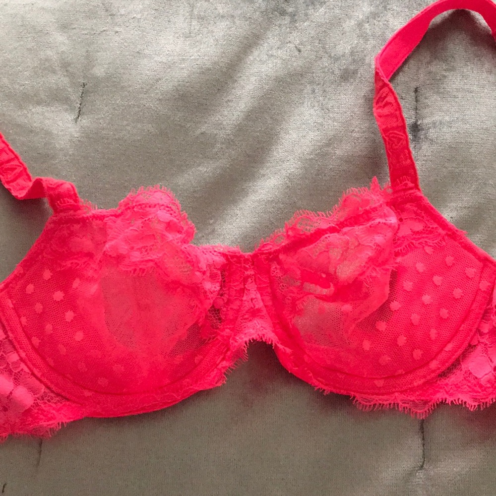 Bra - Picture 2 of 3